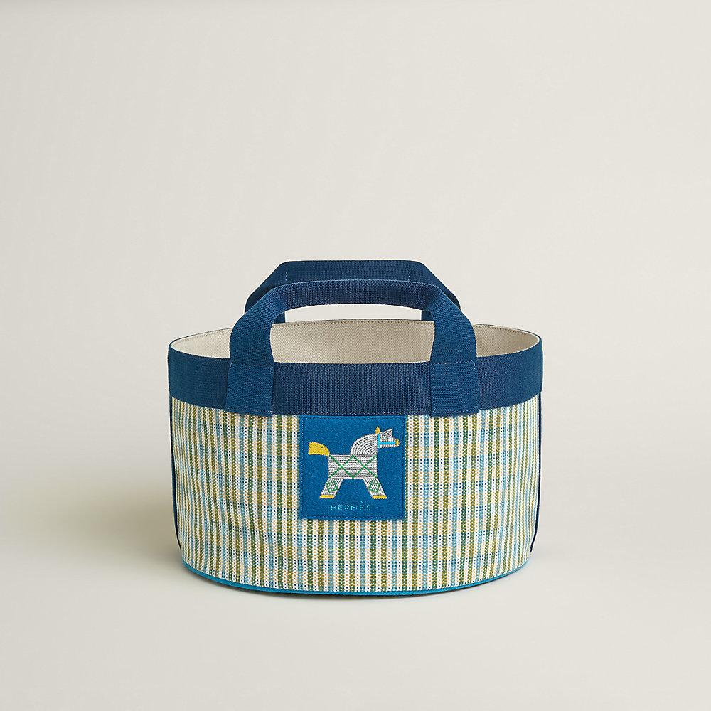 上質さが際立つ実用美 HERMES Animaux Nattes nappy bag バッグ Animaux Nattes nappy bag | Hermès Thailand